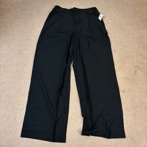 NWT Old Navy Women's Classic Black Pants